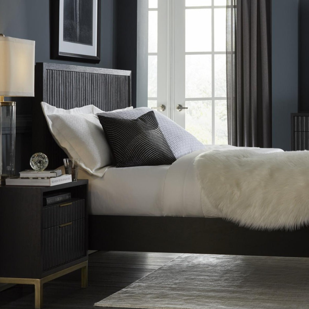 Kentfield Queen Bed
