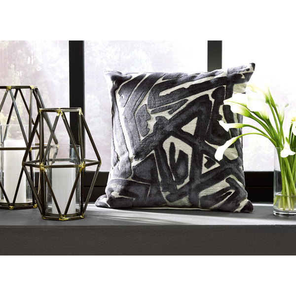 Kaslow 4 Piece Pillow Set