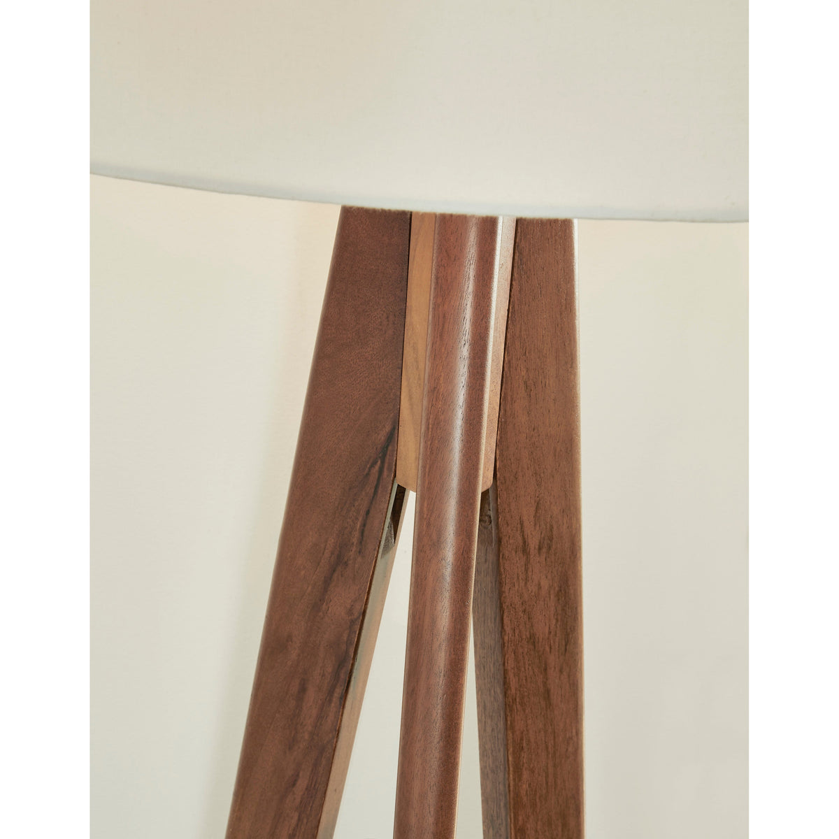 Dallson Floor Lamp