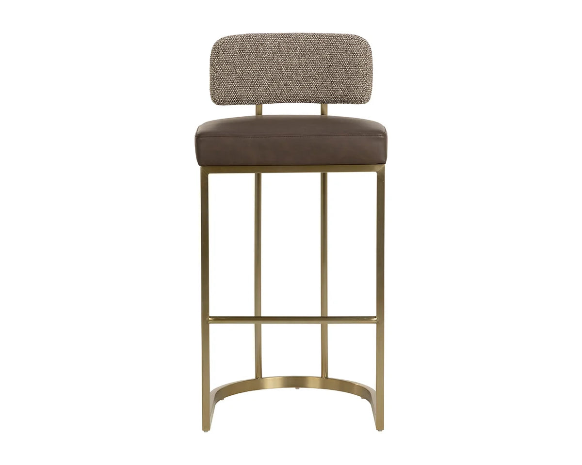 Larissa Barstool