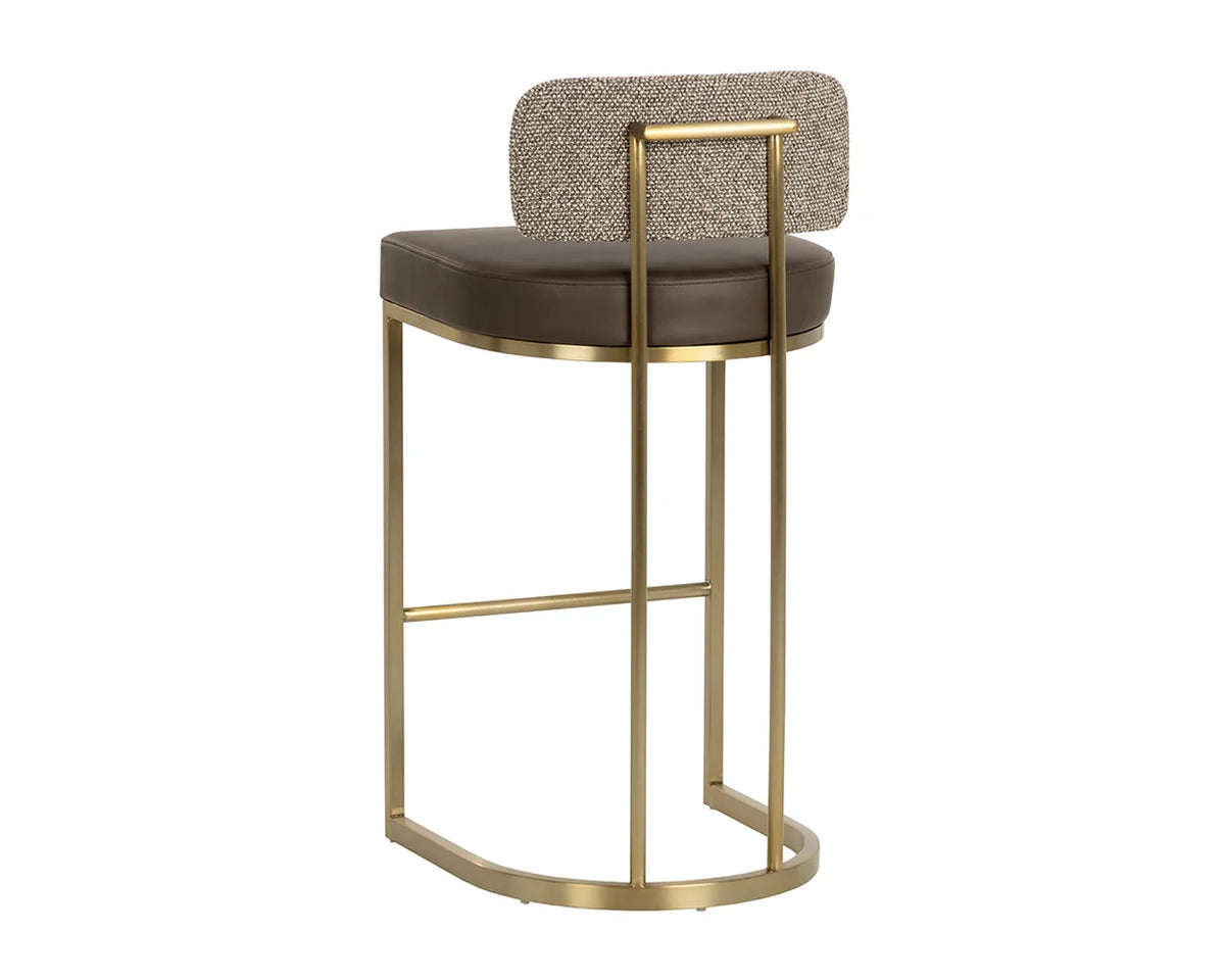 Larissa Barstool