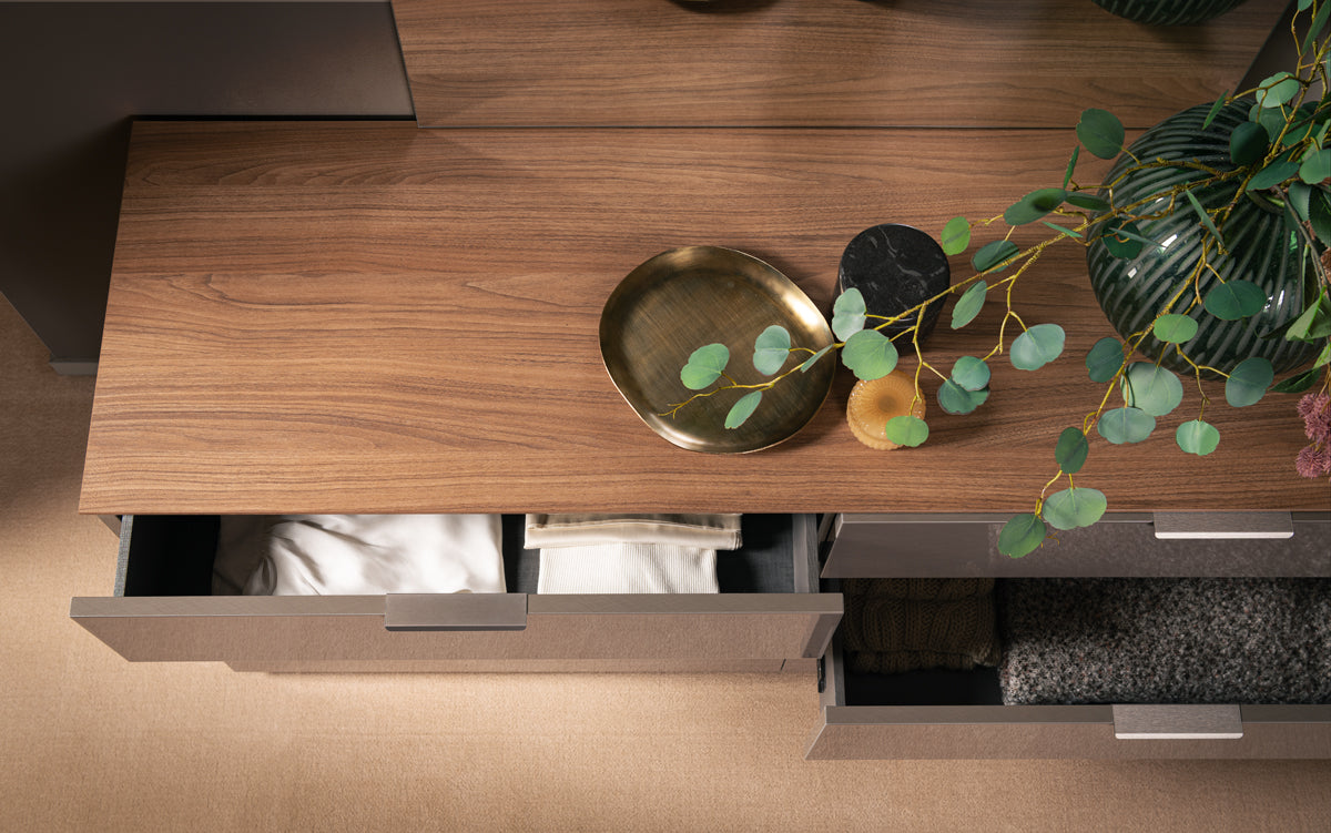 Fifth Avenue Dresser