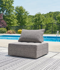 Bree Zee Lounge Chair