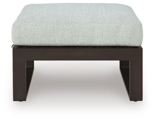 Beachloft Ottoman