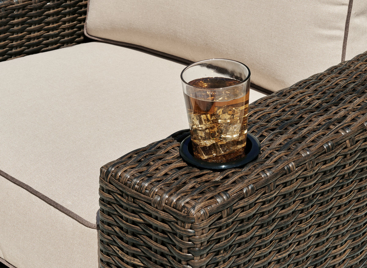 Coastline Bay Swivel Lounge Chair