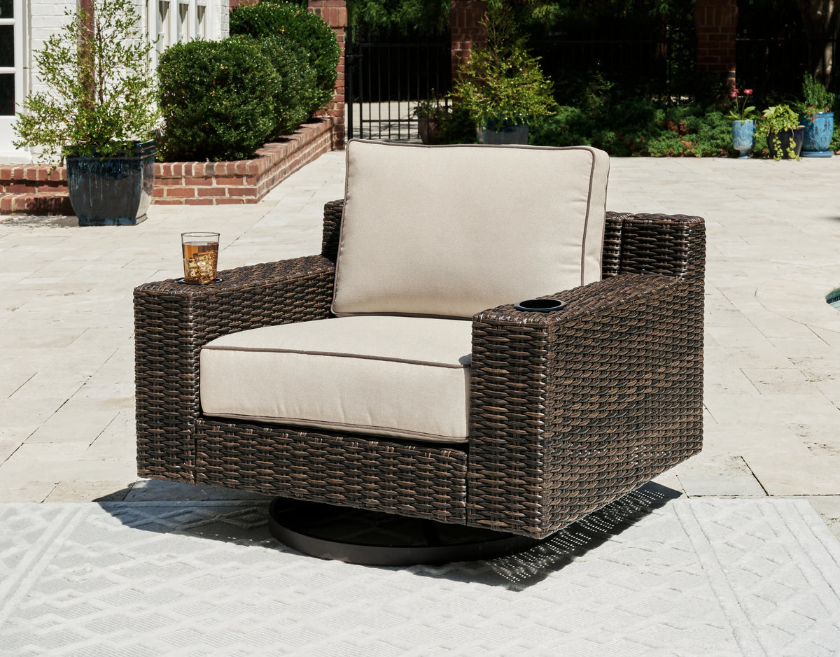Coastline Bay Swivel Lounge Chair
