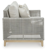 Seton Creek Loveseat