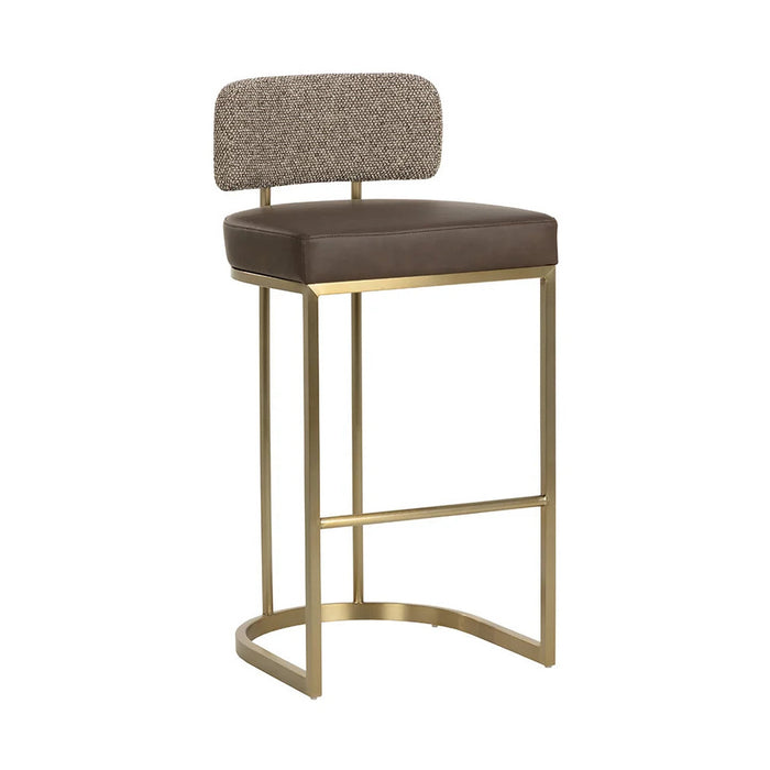 Larissa Barstool