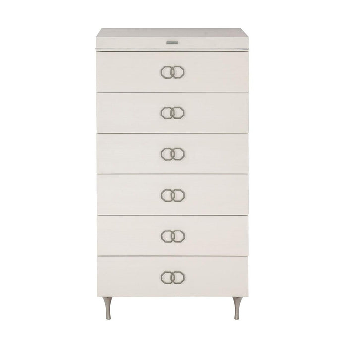 Silhouette Tall Chest