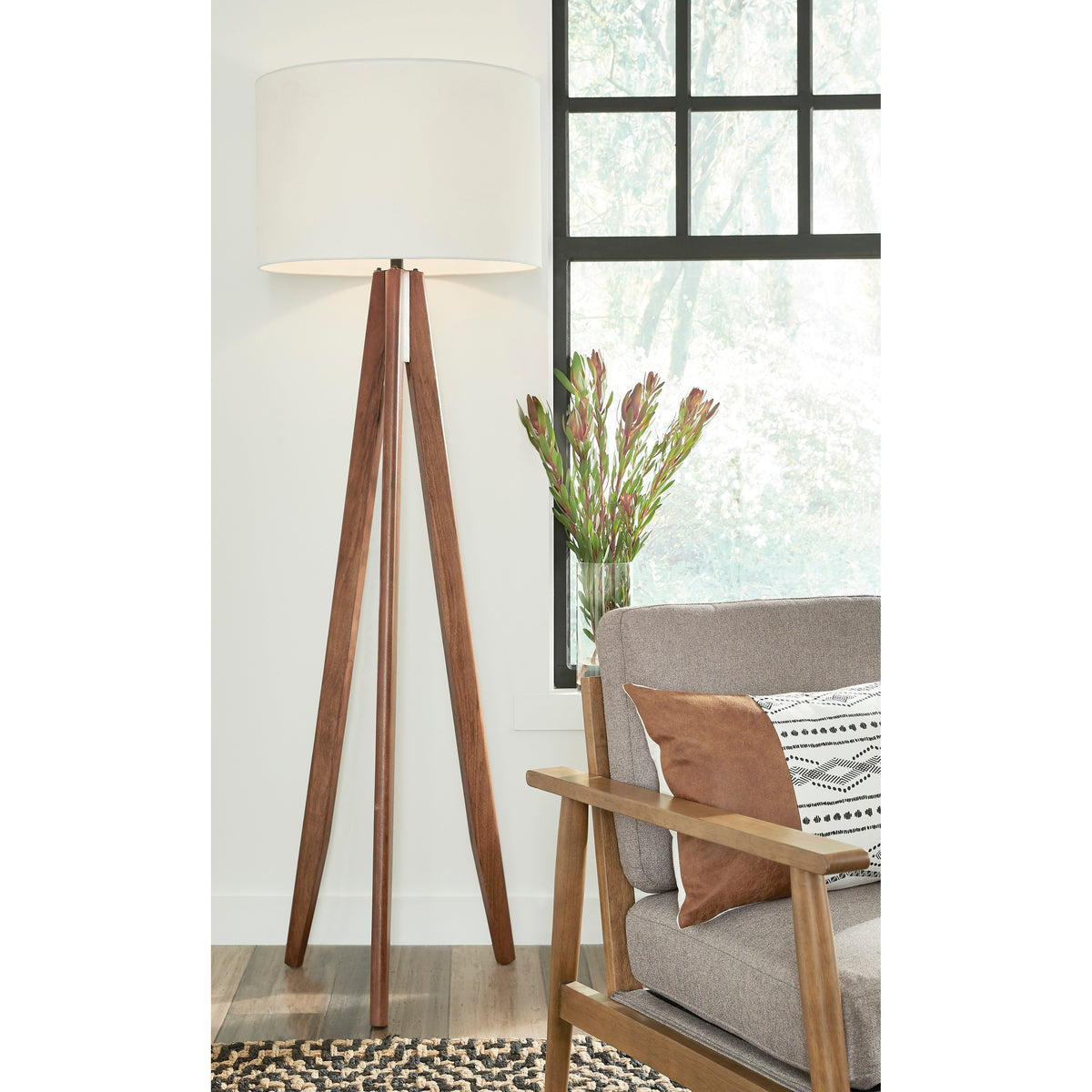 Dallson Floor Lamp